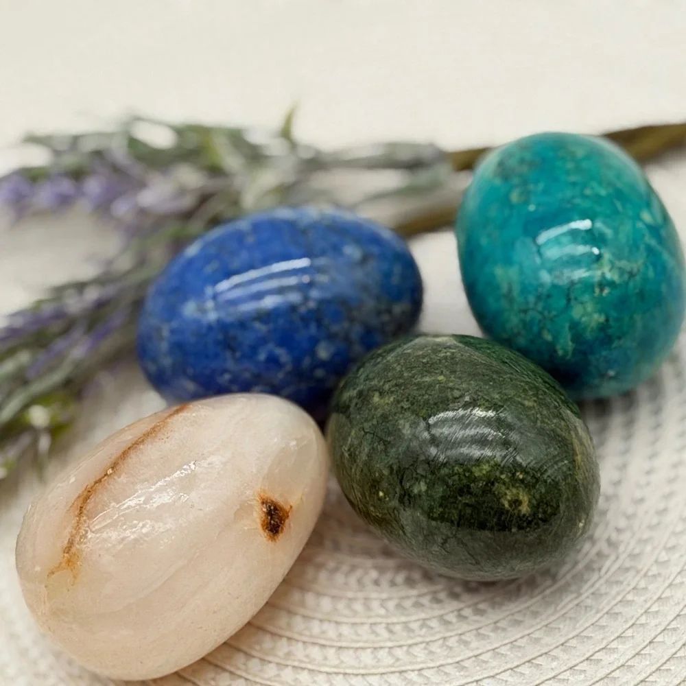 Vintage Natural Polished Stone Eggs Set of 4 Lapis Jade Alabaster Decorative
